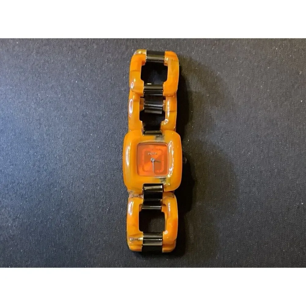 Nixon Sis Marmalde Quartz Orange Plastic Watch (NWT, Needs Battery)
